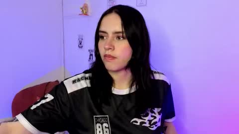 Snapshot of emily_lindey_ chatting on 02.14.26 Emily Lindey online show from 02.14.26