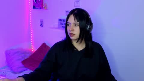 Emily Lindey online show from 03.28.26