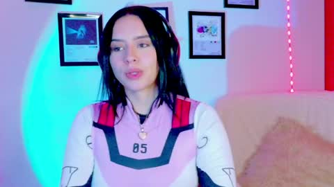 Snapshot of emily_lindey_ chatting on 07.03.26 Emily Lindey online show from 07.03.26