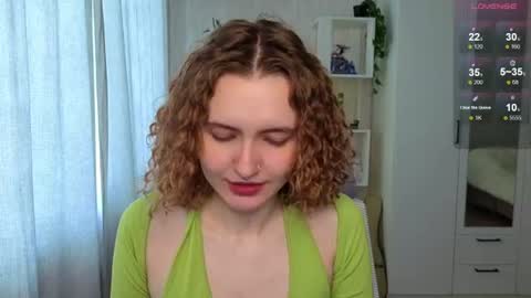 Snapshot of emily_lune chatting on 06.22.26 Emily online show from 06.22.26