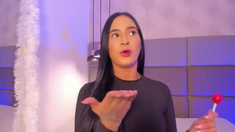 emily_luve online show from 12.19.25