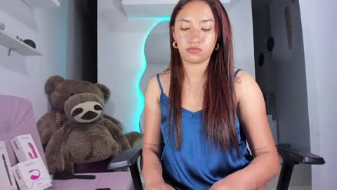 Snapshot of emily_palmeer chatting on 12.25.24 emily_palmeer online show from 12.25.24