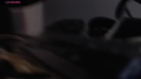 Emily online show from 09.11.25