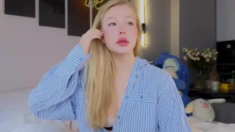 emily shepard online show from 02.18.26