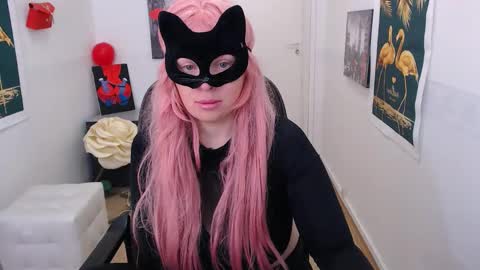 Snapshot of emily_york18 chatting on 02.05.25 Emily online show from 02.05.25