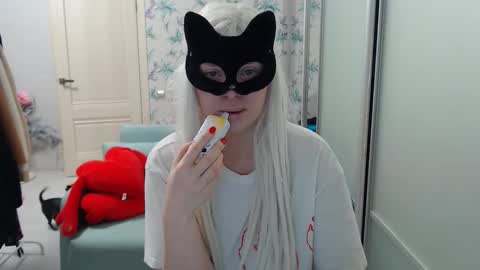 Snapshot of emily_york18 chatting on 01.09.26 Emily online show from 01.09.26