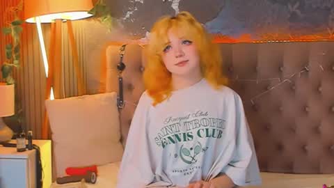 Snapshot of emilyangels chatting on 04.24.26 Baby Emelli online show from 04.24.26