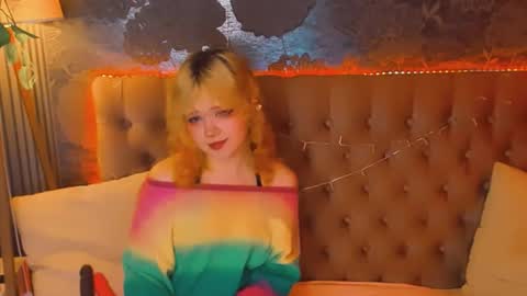 Snapshot of emilyangels chatting on 05.15.26 Baby Emelli online show from 05.15.26