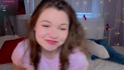 artist Emily online show from 03.03.26