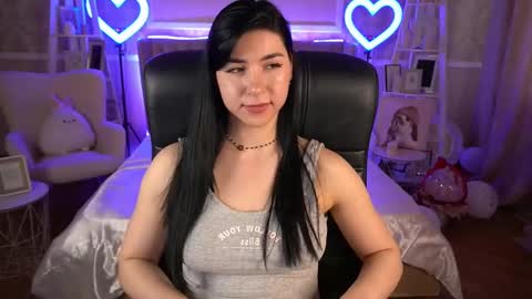 Emy online show from 03.04.25