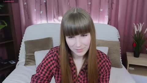 Snapshot of emilycuper chatting on 03.02.26 Emily online show from 03.02.26