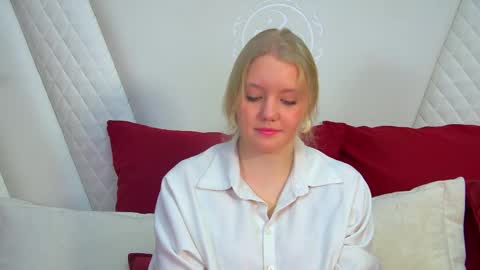 Emily online show from 12.18.25