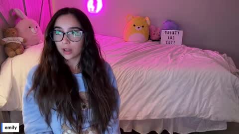 emilyfawn online show from 09.12.25