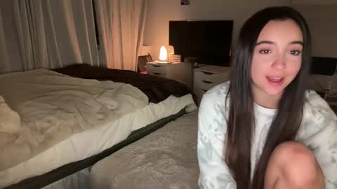 emilyfawn online show from 11.23.25