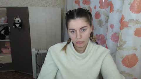 Snapshot of emilyfork chatting on 12.24.24 emilyfork online show from 12.24.24