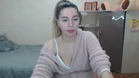 Snapshot of emilyfork chatting on 02.14.26 emilyfork online show from 02.14.26