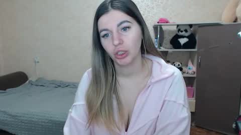 Snapshot of emilyfork chatting on 02.16.26 emilyfork online show from 02.16.26