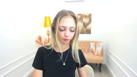 Snapshot of emilygraydis chatting on 07.05.26 Emily online show from 07.05.26