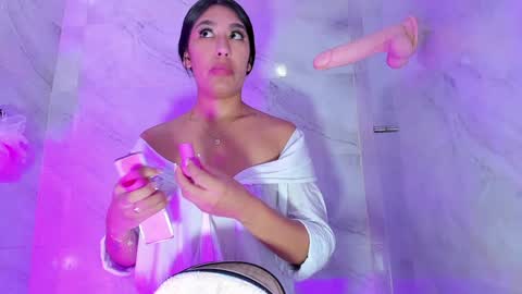 Emily online show from 01.25.25