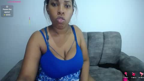 Snapshot of emilyhines__ chatting on 09.13.25 Emilyhines online show from 09.13.25