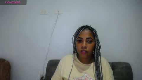 Snapshot of emilyhines__ chatting on 04.17.26 Emilyhines online show from 04.17.26