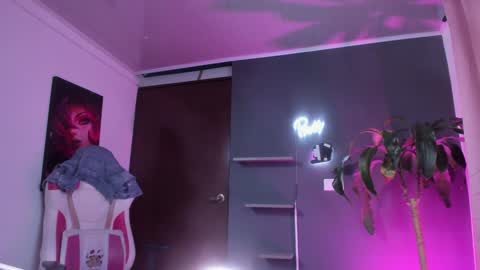 Emily Jhonson online show from 01.11.25