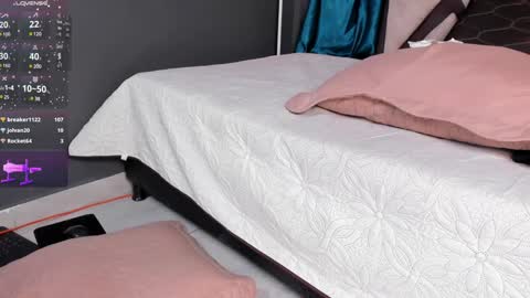 Emily Jhonson online show from 01.18.25