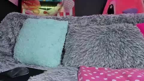 Emily Jhonson online show from 02.17.25