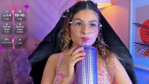 Emilyjonnes  online show from 02.28.26