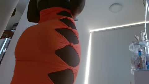 emily monrro online show from 01.19.25