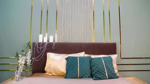 Emily online show from 03.30.26