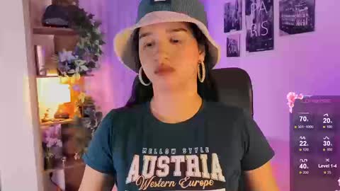 Snapshot of emilyrousex chatting on 09.27.25 emilyrousex online show from 09.27.25