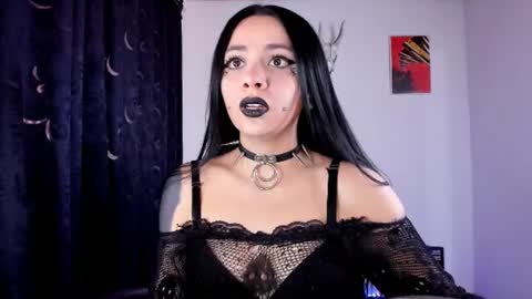 Snapshot of emilyrymer chatting on 06.11.26 Emily Support me to have 100 likes plx online show from 06.11.26