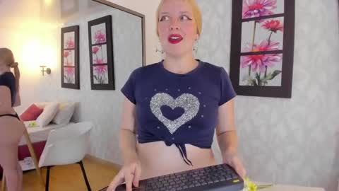 Summer 3 online show from 03.08.25