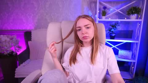 Snapshot of emilysunshines chatting on 03.27.26 MY NAME IS Emily WELCOME EVERYONE I WILL BE HAPPY TO GIVE YOU WHAT YOU HAVE DREAMED OF FOR SO LONG online show from 03.27.26