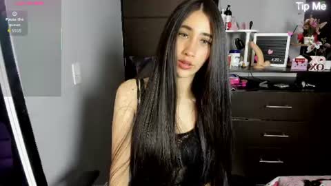 Snapshot of emilytafur chatting on 07.11.26 Emy online show from 07.11.26
