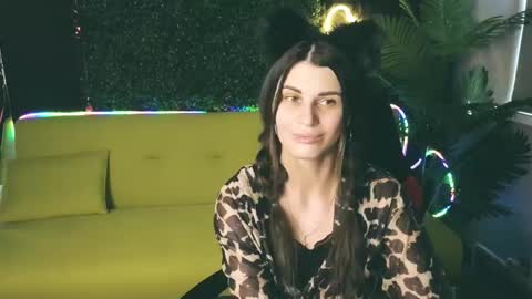 Emily online show from 03.02.25