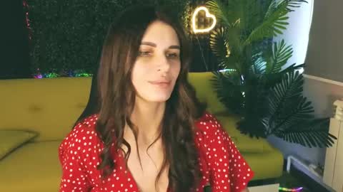 Emily online show from 03.06.25