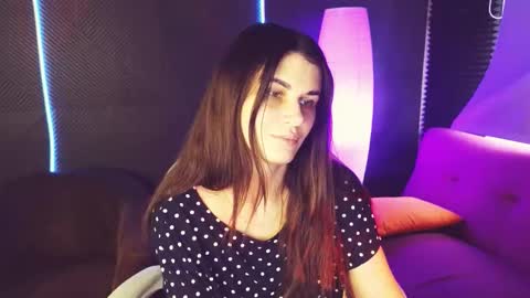Emily online show from 10.06.25