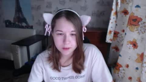 Snapshot of emilyway chatting on 12.11.24 emilyway online show from 12.11.24