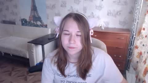 Snapshot of emilyway chatting on 02.03.25 emilyway online show from 02.03.25