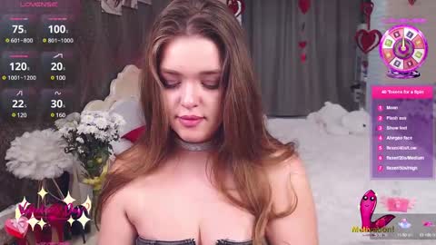 Snapshot of emilywhisperawesome chatting on 02.18.25 emilywhisperawesome online show from 02.18.25