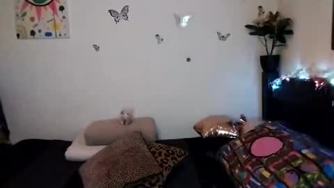 Valentina independent model online show from 12.23.24