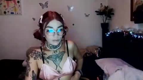 Valentina independent model online show from 12.31.24