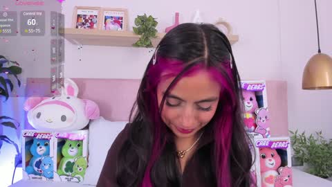 Emily Bank online show from 01.26.25