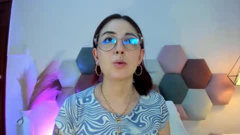 Emilyy Watson online show from 09.23.25