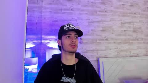 emir_ozan online show from 01.19.26