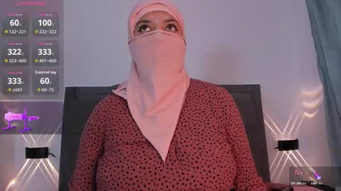 emira199 online show from 09.22.25