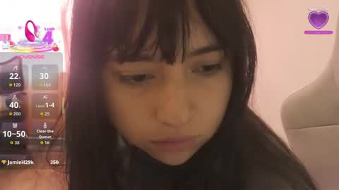 Snapshot of emitaa17228 chatting on 06.18.26 emma online show from 06.18.26