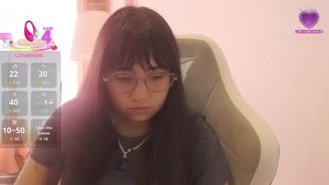 Snapshot of emitaa17228 chatting on 06.28.26 emma online show from 06.28.26